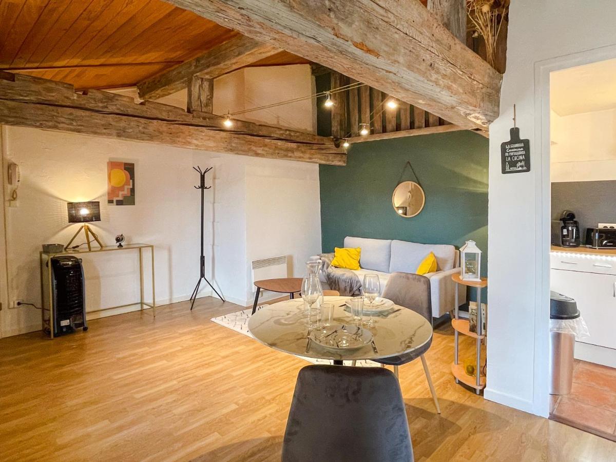 Appartamento Le Joyau De Courtejaire - Panorama Sur Carcassonne Esterno foto